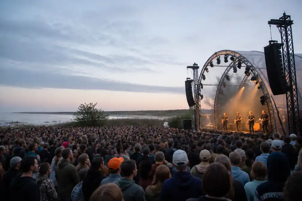 Into The Great Wide Open 2026 op Vlieland: muziek, activisme en natuur komen samen