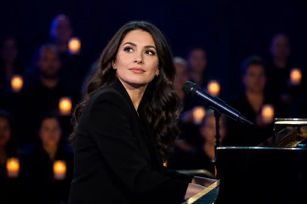 Karsu presenteert nieuwe live-show 'Nationale lichtjesavond' bij KRO-NCRV