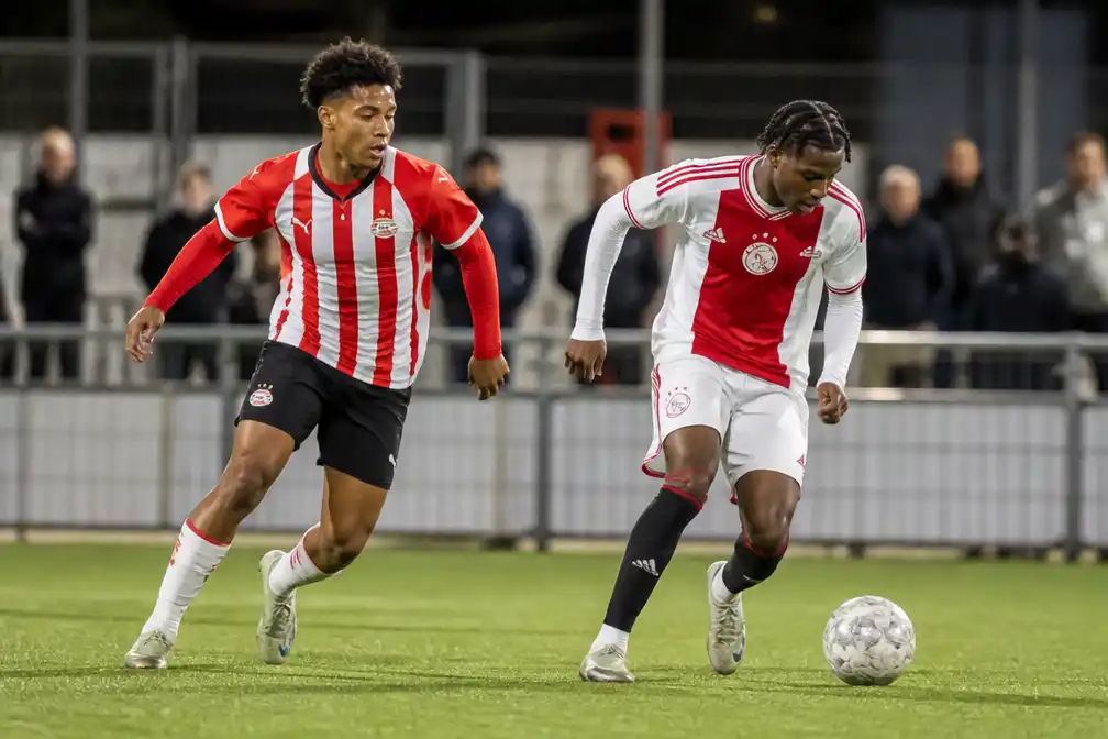 Jong PSV en Jong Ajax treffen elkaar op 31 augustus in aanloop naar Ajax-PSV