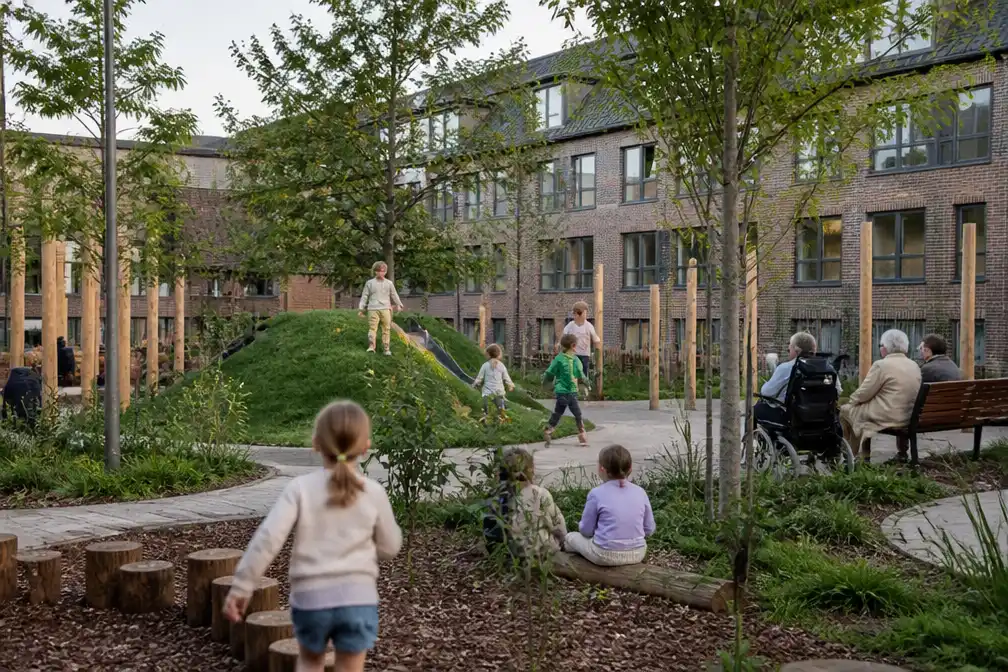 Leerlingen Goezo! Kerkeblokken delen groene speelplaats met woonzorgcentrum