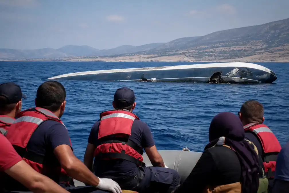 Wrak gekapseisde veerboot Cyprus gelokaliseerd; acht doden en twintig vermisten