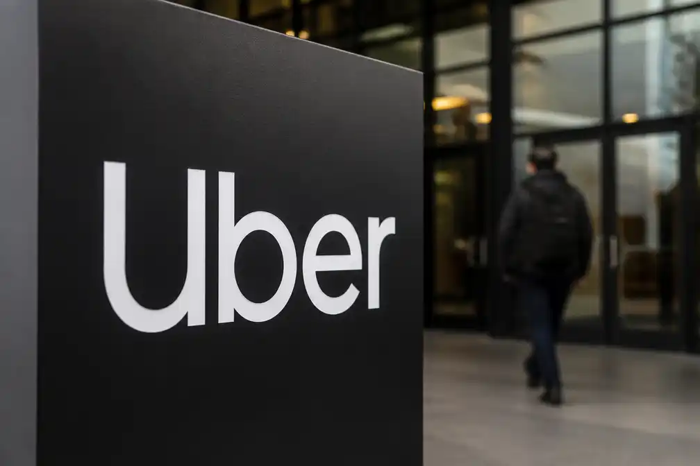 Uber schrapt 3.300 banen, 10 procent van personeelsbestand