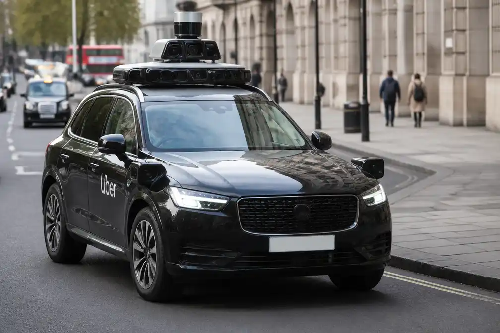 Uber introduceert eerste robotaxi's in Londen met veiligheidschauffeurs