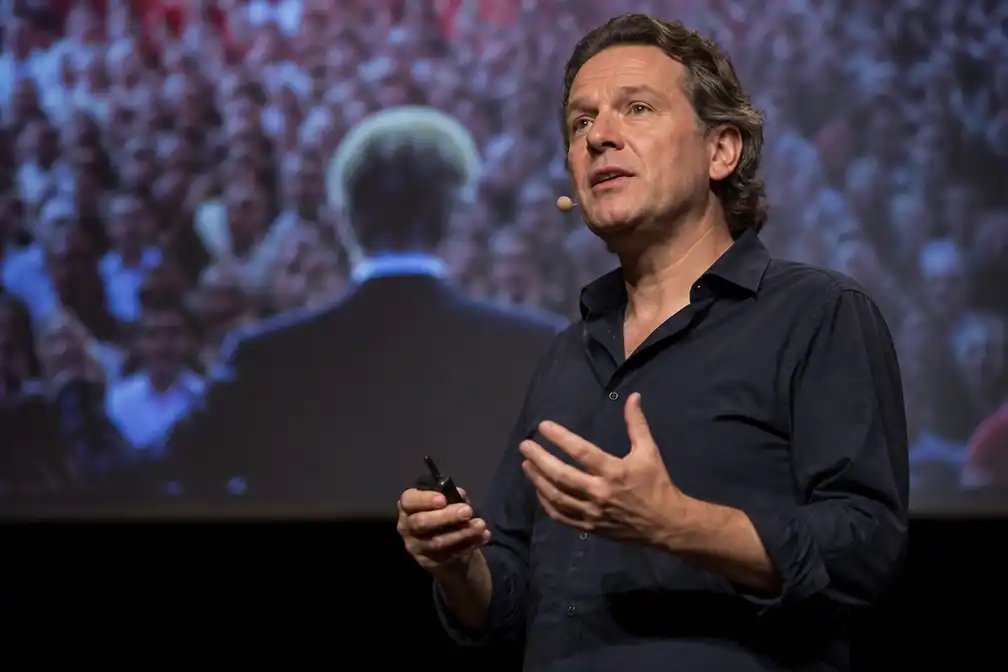 Bas Erlings debuteert in theater met college over angst als politiek wapen