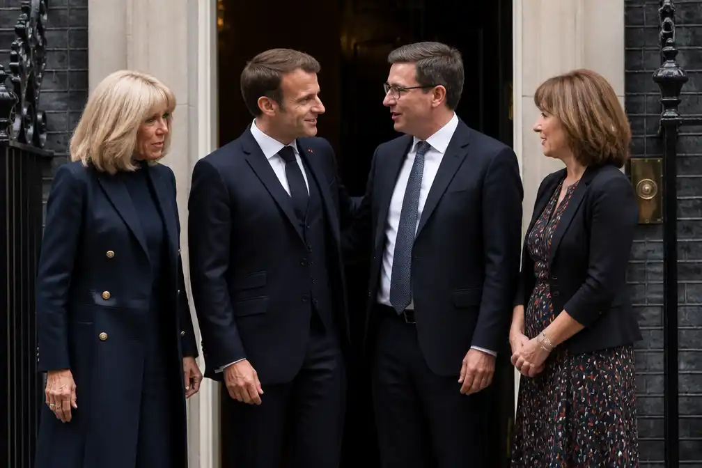 Burnham en Macron overleggen op Downing Street over Kanaalovertochten