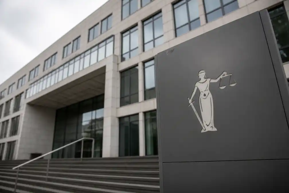 Rechtbank stuurt verdachte stalking Van Basten naar psychiatrische kliniek