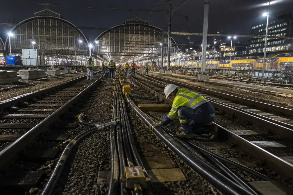 Komend weekend 's nachts geen treinen rond Amsterdam Centraal
