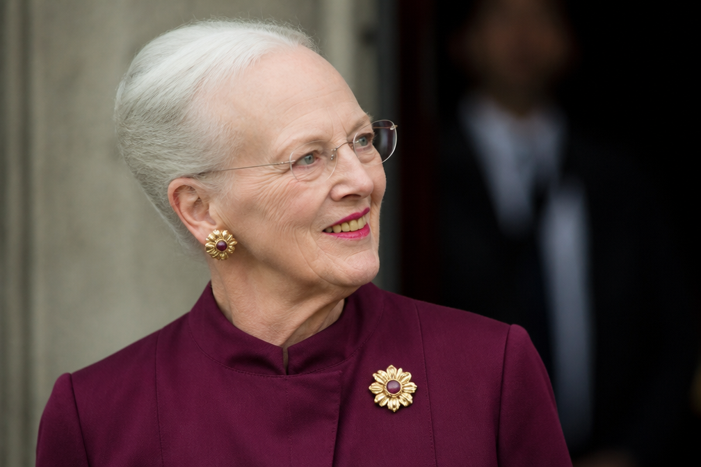 Koningin Margrethe opgenomen na onwelwording; expert stelt gerust