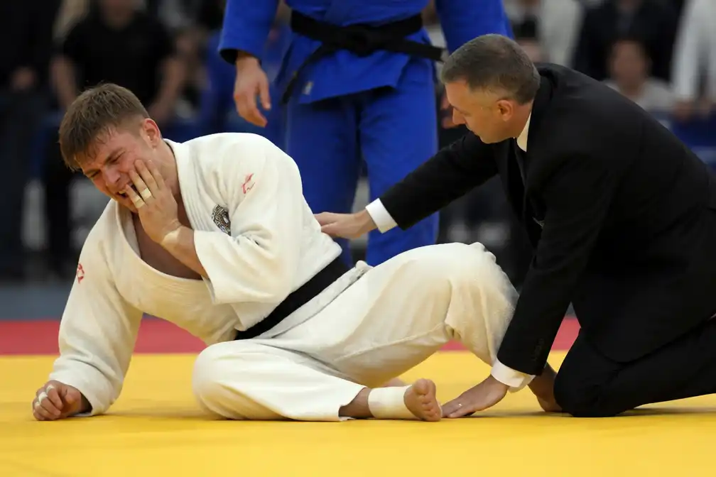 Politie Duitsland onderzoekt aanval judoka Japaridze op Cavelius