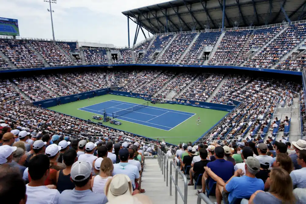 US Open buiten de baan een zooitje: influencers, wietlucht en recordprijzen