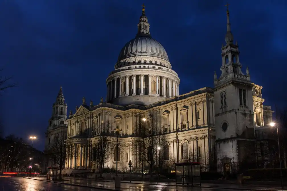 St Paul’s Cathedral sluit contract met nachtclub na instemming aartsbisschop