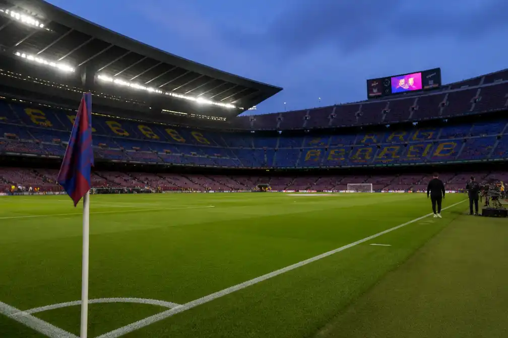 Feyenoord speelt in Camp Nou, waar nog nooit een Nederlandse club won