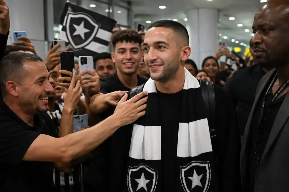 Hakim Ziyech tekent bij Braziliaanse club Botafogo als transfervrije speler