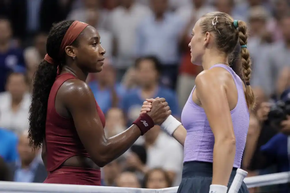Gauff redt matchpoints en bereikt halve finale US Open tegen Rybakina