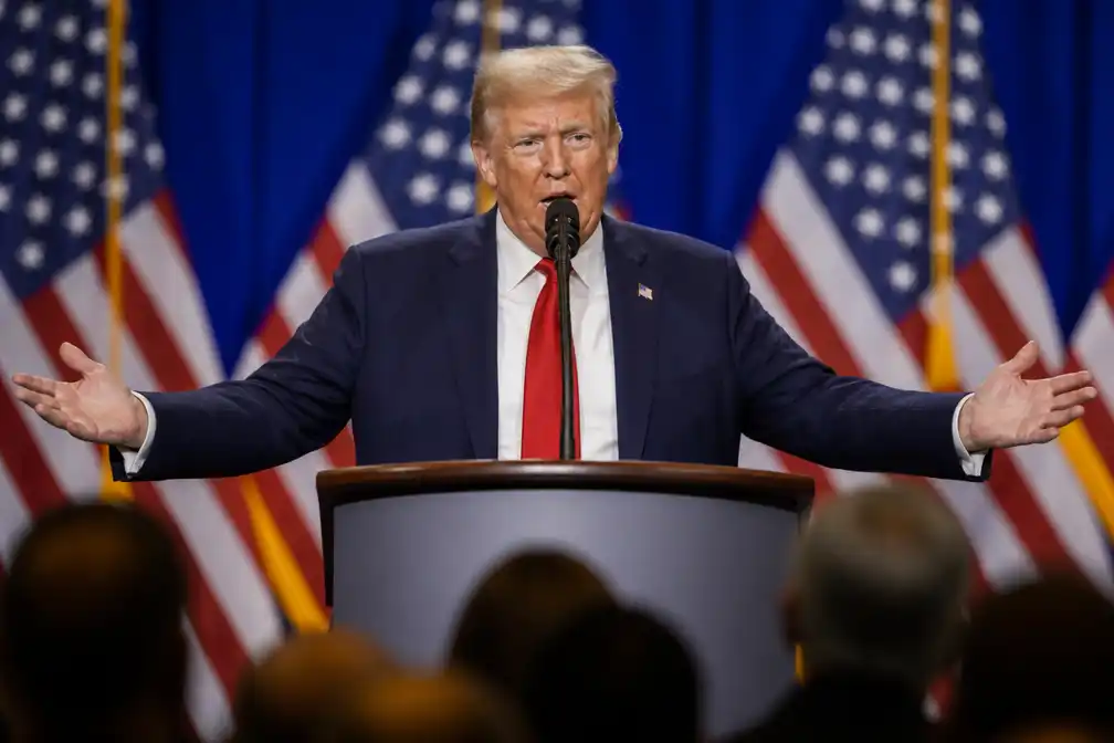 Trump werft kiezers op Republikeins congres, twee maanden voor verkiezingen