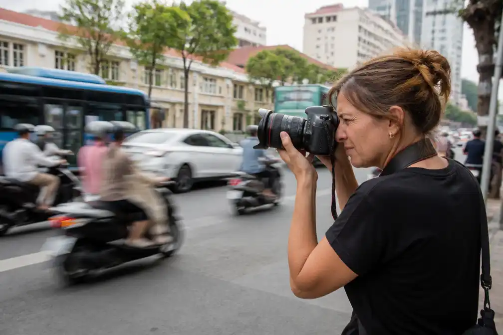 Quinty Trustfull zenuwachtig in tweede aflevering Het Perfecte Plaatje Op Reis in Vietnam