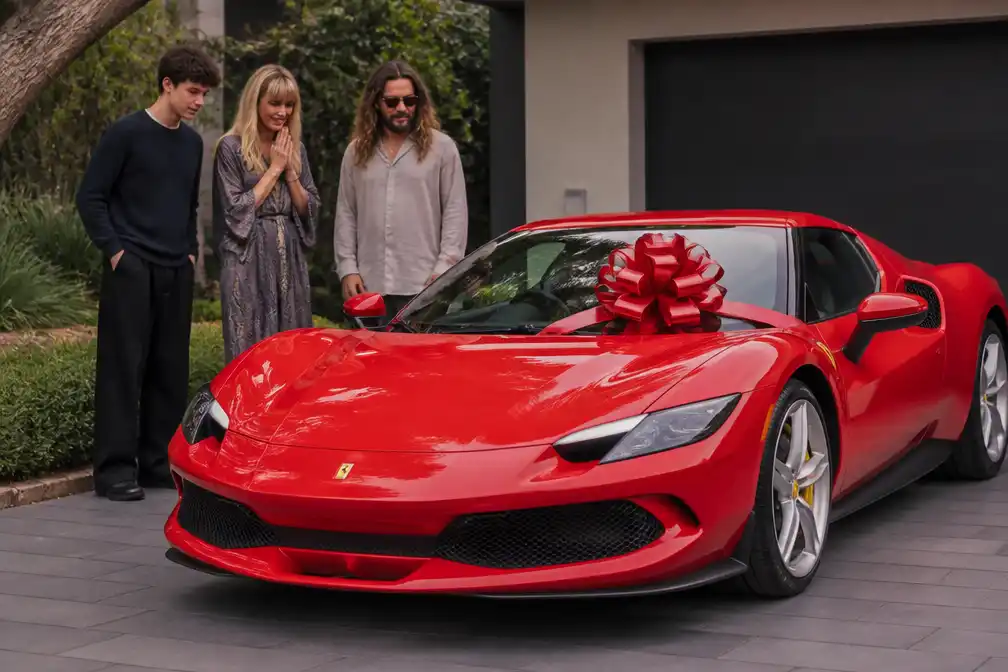 Zoon Henry Samuel van Heidi Klum krijgt Ferrari van stiefvader Tom Kaulitz voor 21e verjaardag