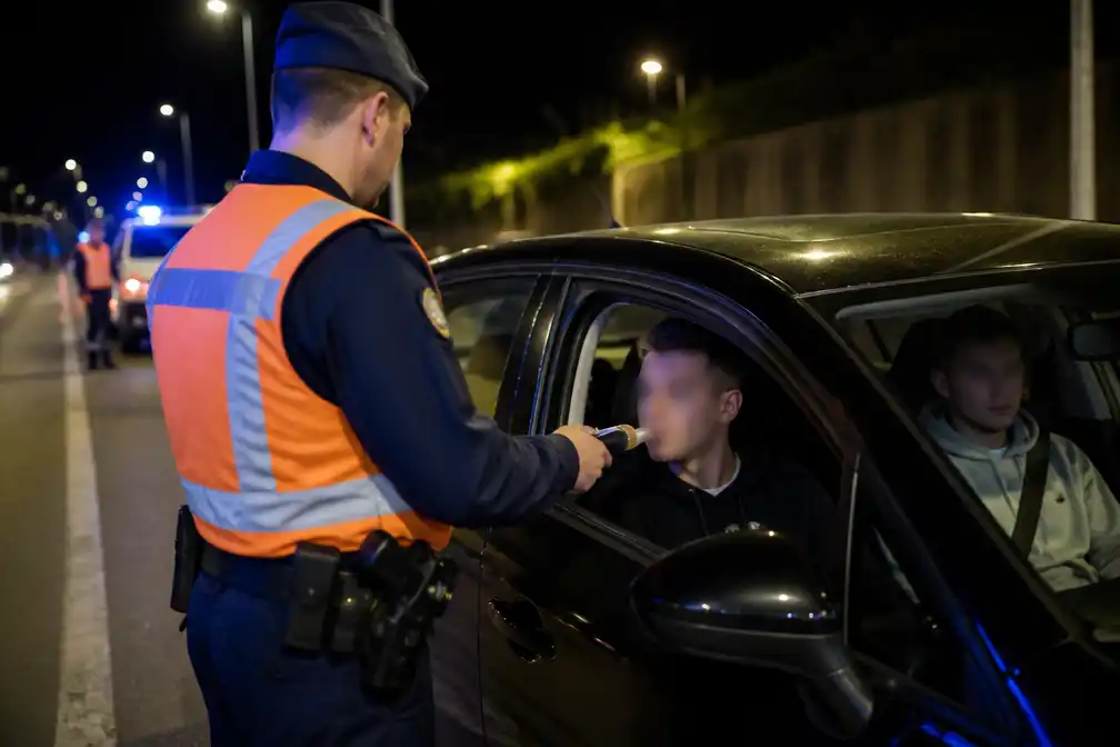 Leuvense politie betrapt twee bestuurders onder invloed met voorlopig rijbewijs