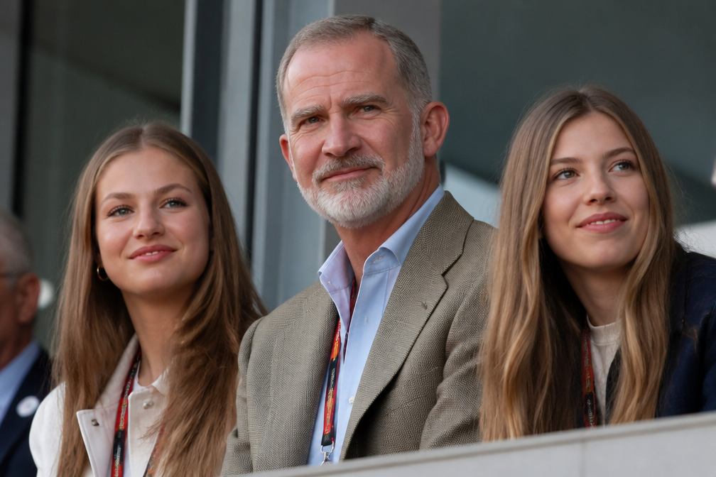 Koning Felipe bij Spaanse Grand Prix in Madrid met dochters Leonor en Sofía