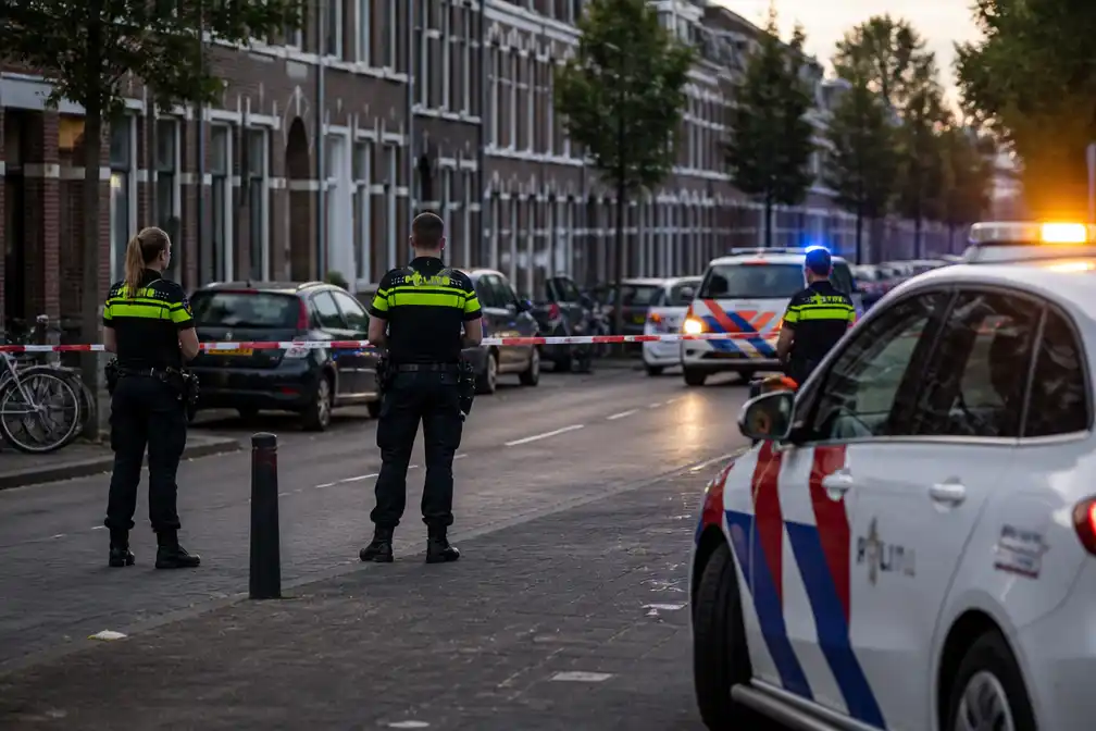 Kind aangereden in Haarlem, politie zoekt doorgereden Audi A3 met schade