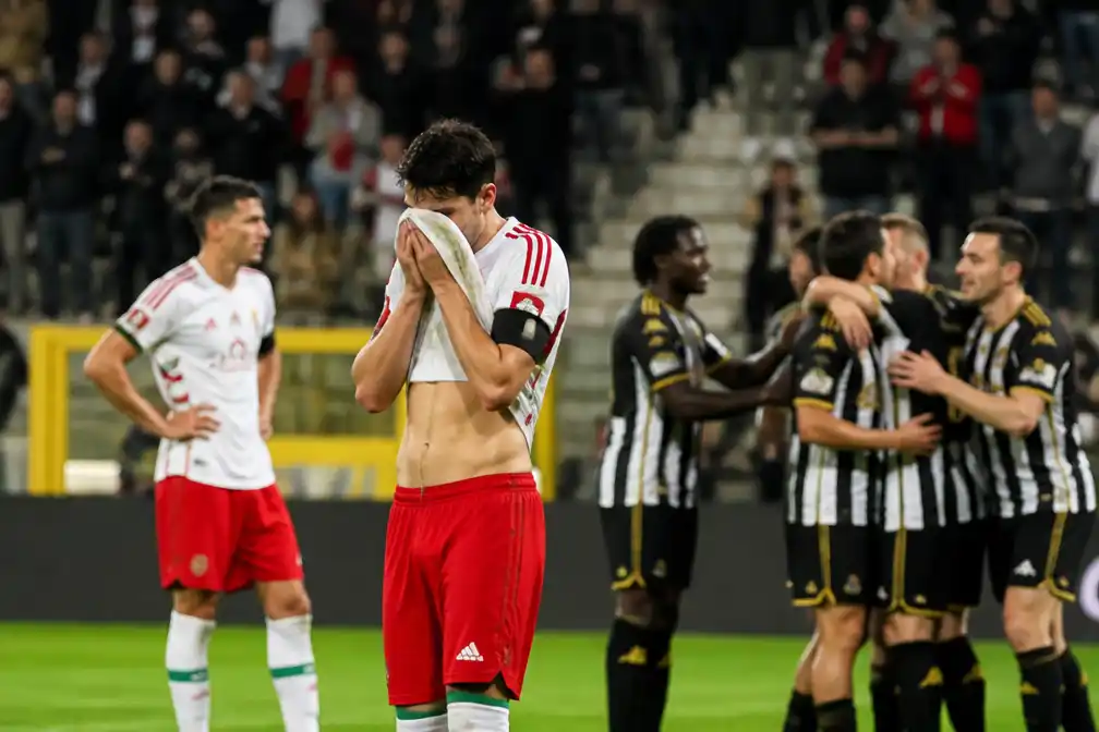 Zulte Waregem verliest thuis van Charleroi en ziet ongeslagen reeks sneuvelen