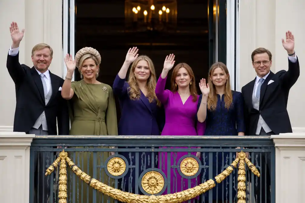 Balkonscène van koning en familie op Paleis Noordeinde rustig verlopen
