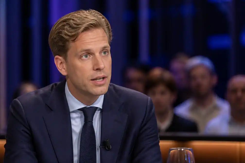Karremans doet aangifte tegen brandstichters langs snelwegen