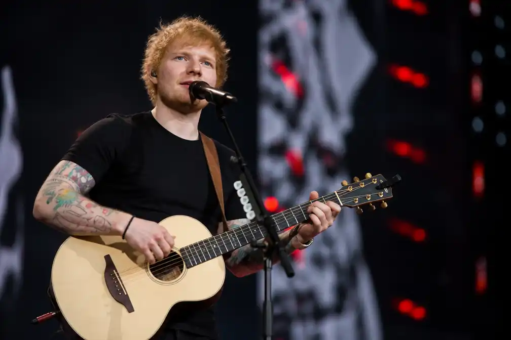 Finneas en andere artiesten stappen uit Loop-tour van Ed Sheeran uit solidariteit met Macklemore