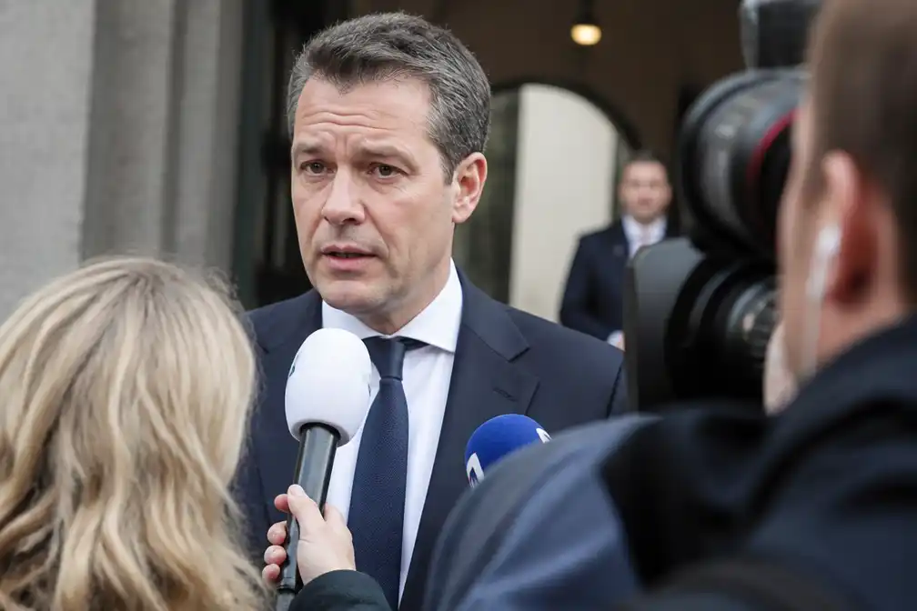 Van Weel verwacht daders spoorwegsabotage te pakken na ontregeld treinverkeer