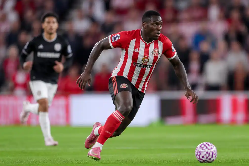 Brobbey speelt met Sunderland tegen AZ, vooravond van eerste Oranje-selectie onder Xavi