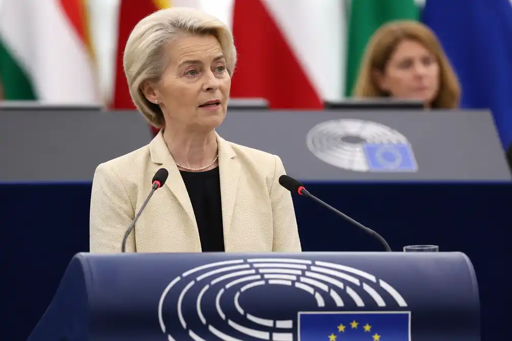 Von der Leyen noemt Belgisch meisje Oléa (14) in State of the Union na online pesten