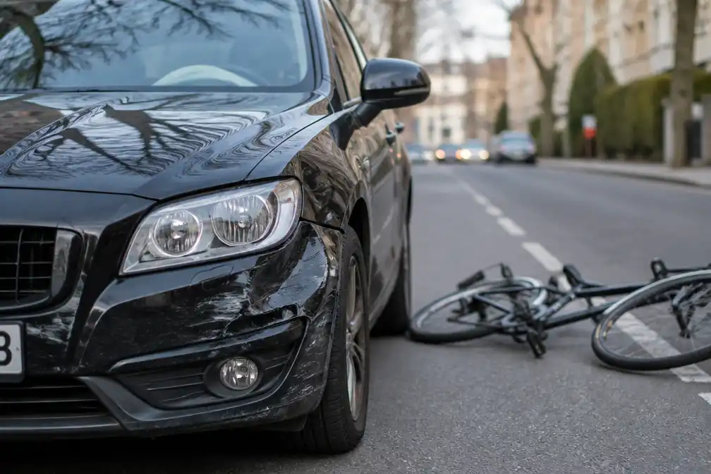 Directrice Londense privéschool bekent gevaarlijk rijgedrag na fietsongeval