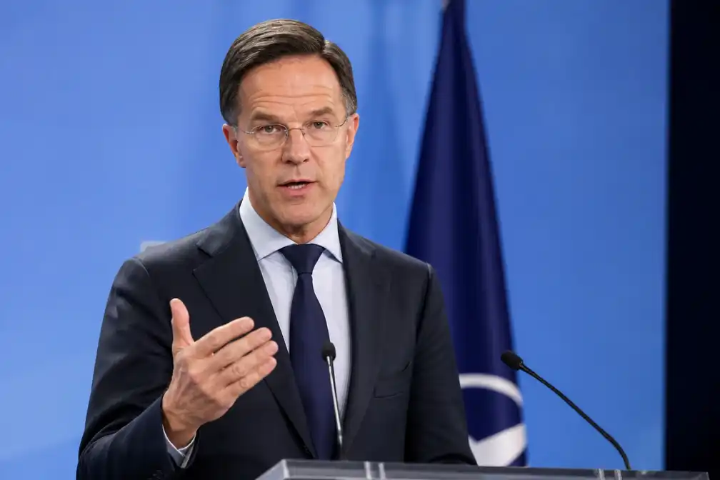 NAVO-chef Rutte: Britse defensie-uitgaven moeten jaarlijks geloofwaardig stijgen