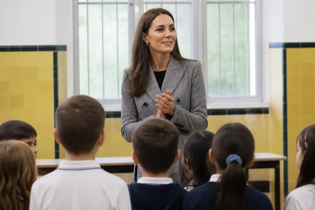 Koningin Letizia opent schooljaar op oude basisschool in Oviedo