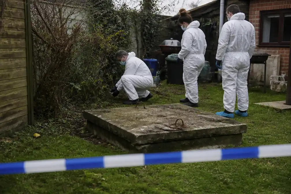 Partner van vermiste man die in eigen tuin begraven lag, onthult hoe ze hem doodde