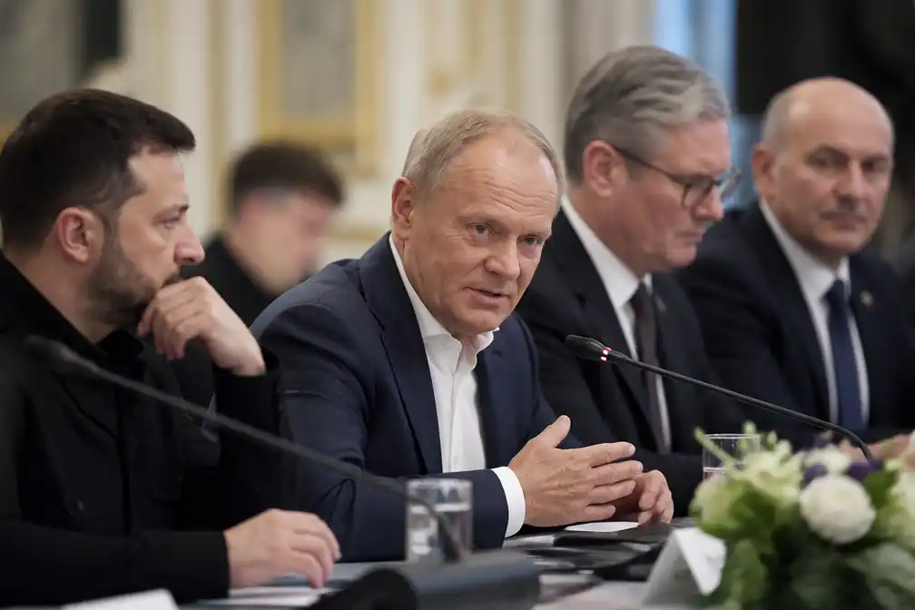 Polen sluit zich alsnog aan bij raketafweercoalitie met Oekraïne