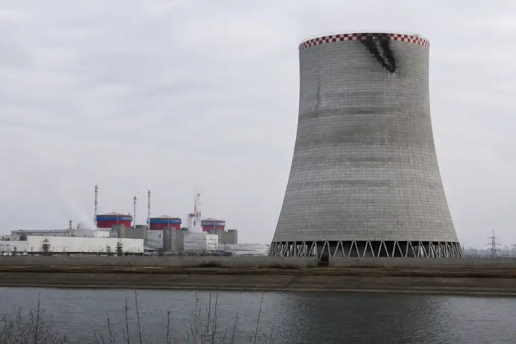IAEA meldt drone-inslag bij koeltoren kerncentrale Koersk
