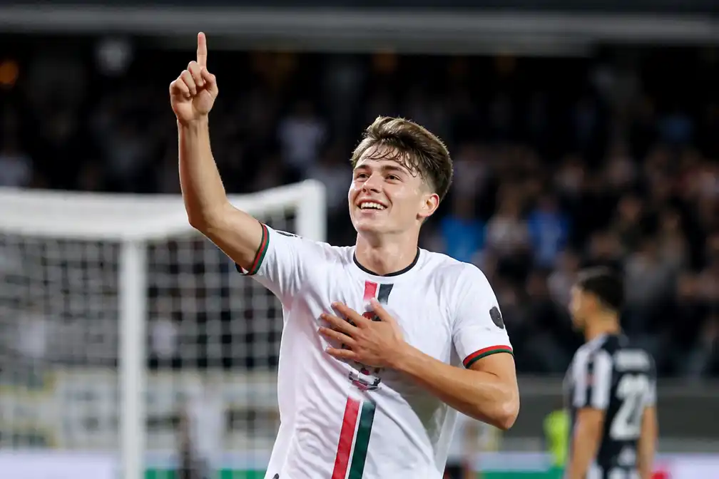 OH Leuven pakt eerste zege dankzij goal en nieuw contract Wouter George