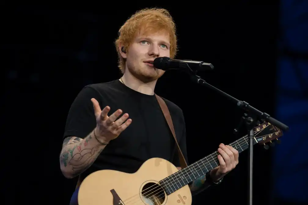 Ed Sheeran noemt situatie in Gaza "onrechtvaardig" bij show in Philadelphia na vertrek Macklemore