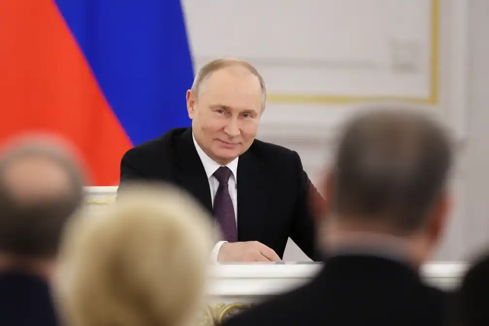 Verenigd Rusland wint Russische parlementsverkiezingen, koers Poetin ongewijzigd