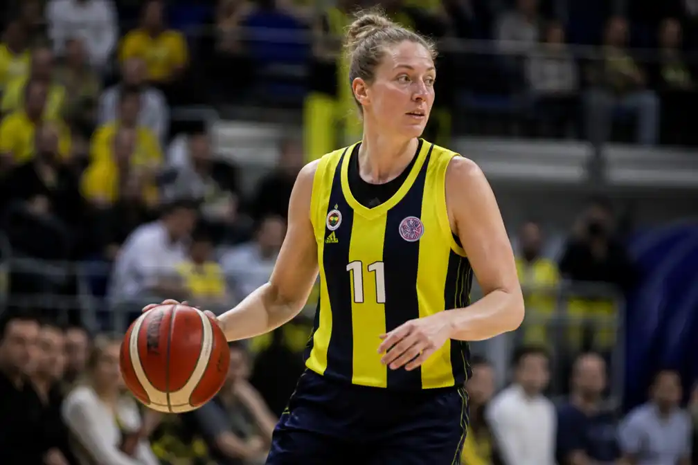 Emma Meesseman verlengt met een jaar bij Fenerbahçe Istanbul