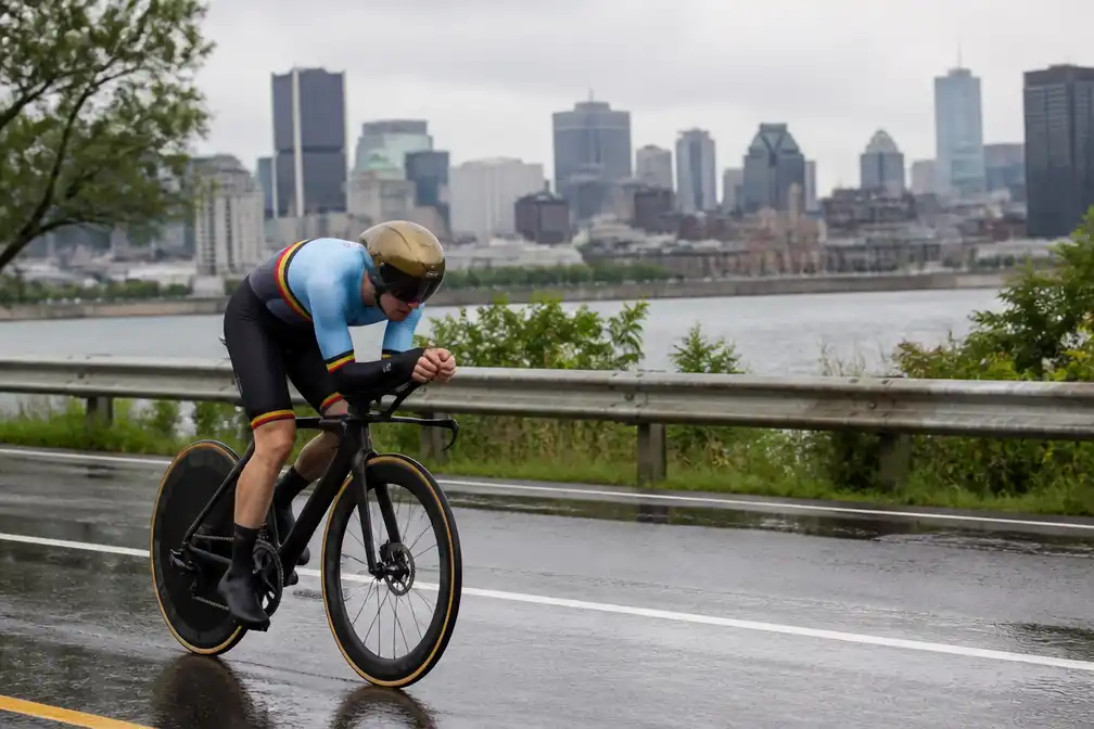 Van Kerckhove zevende aan eerste tussenpunt op WK-tijdrit beloften in Montréal
