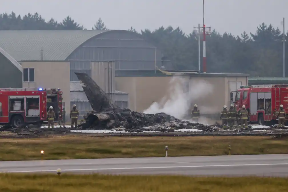 Militair vliegtuig stort neer op Amerikaanse basis in westelijk Duitsland, één gewonde