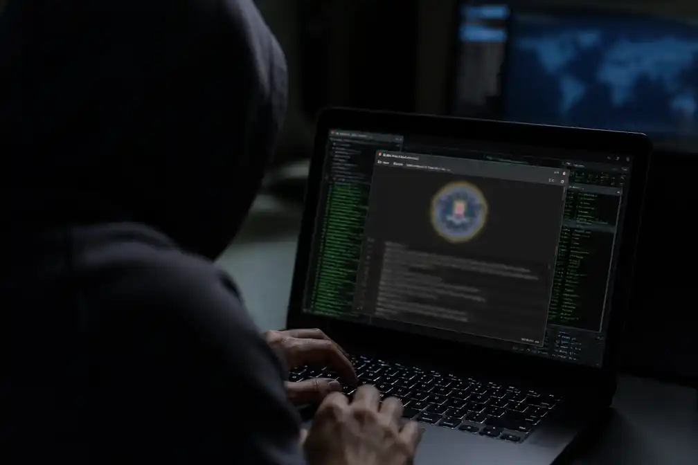 ShinyHunters claimt hack bij FBI en buitgemaakte personeelsgegevens