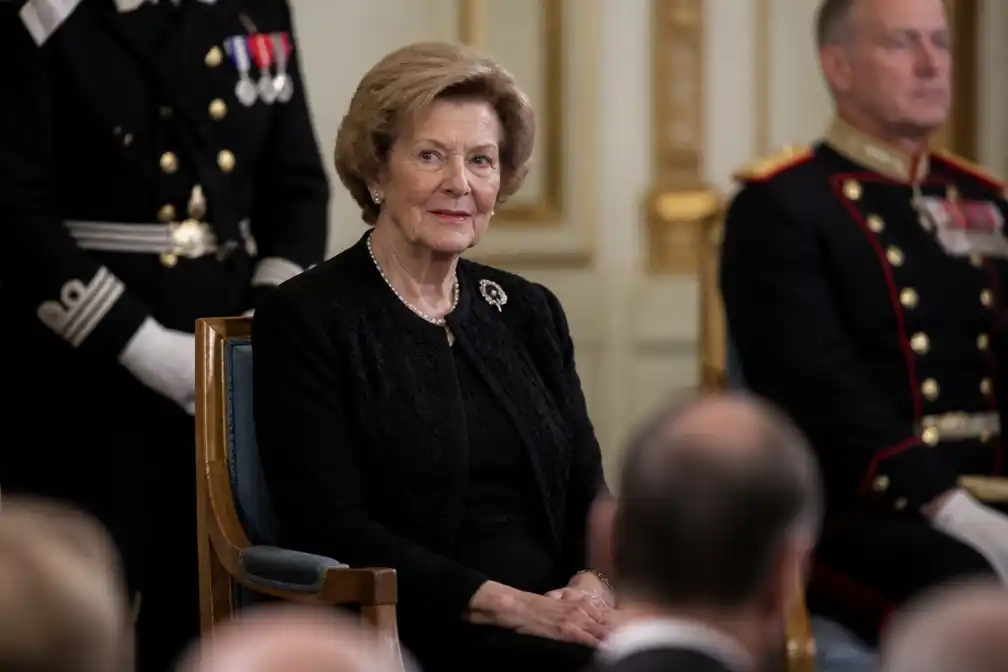 Noors hof noemt koningin Sonja voor het eerst koningin-moeder