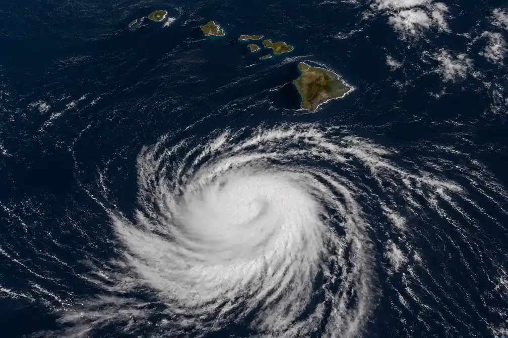 Tropische storm Nolo vormt zich ten zuiden van Hawaï als veertiende storm