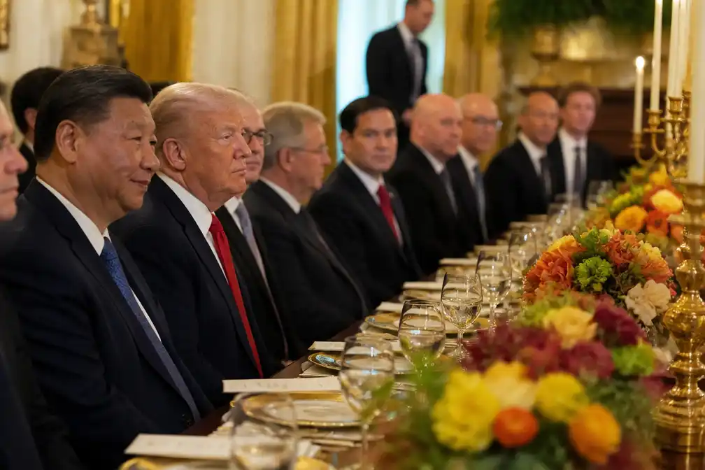Trump ontvangt Xi op staatsbanket in het Witte Huis, met techtop aan tafel