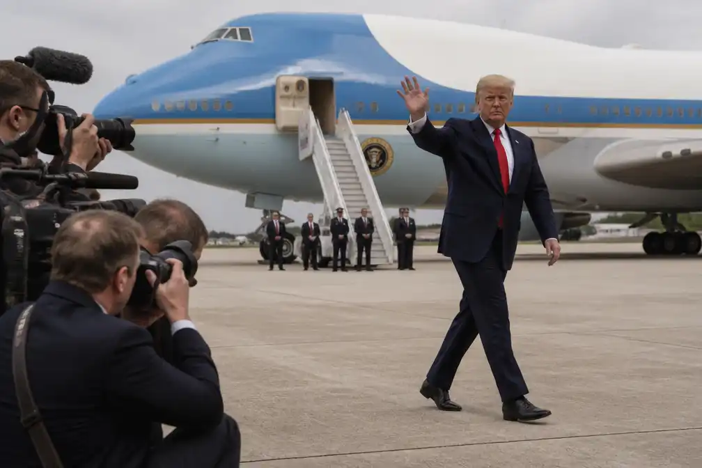 Witte Huis weert CNN van Air Force One tijdens reis Trump naar Tennessee