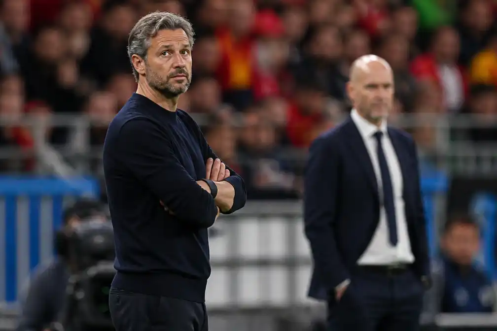 Van Bommel verliest thuisdebuut met België: 0-1 tegen Frankrijk in Nations League
