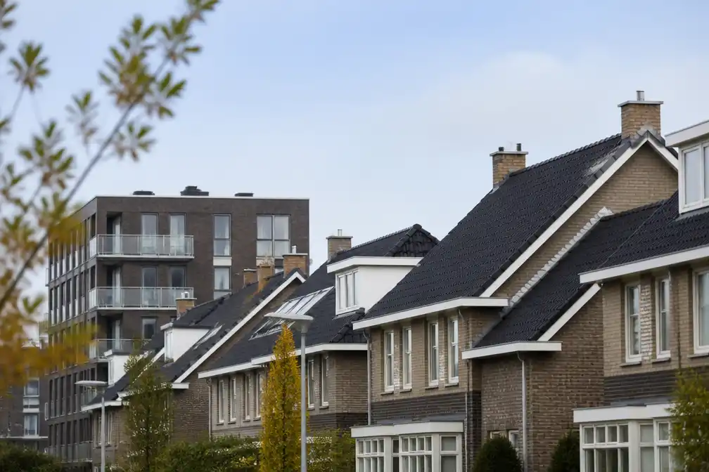 ABN AMRO verwacht sterkere afkoeling van de woningmarkt in 2027